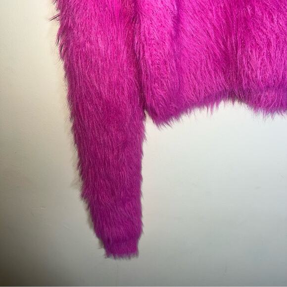 NWT PINCH faux fu Fabulous Fuschia cropped crewneck barbiecore sweater M - Picture 4 of 5
